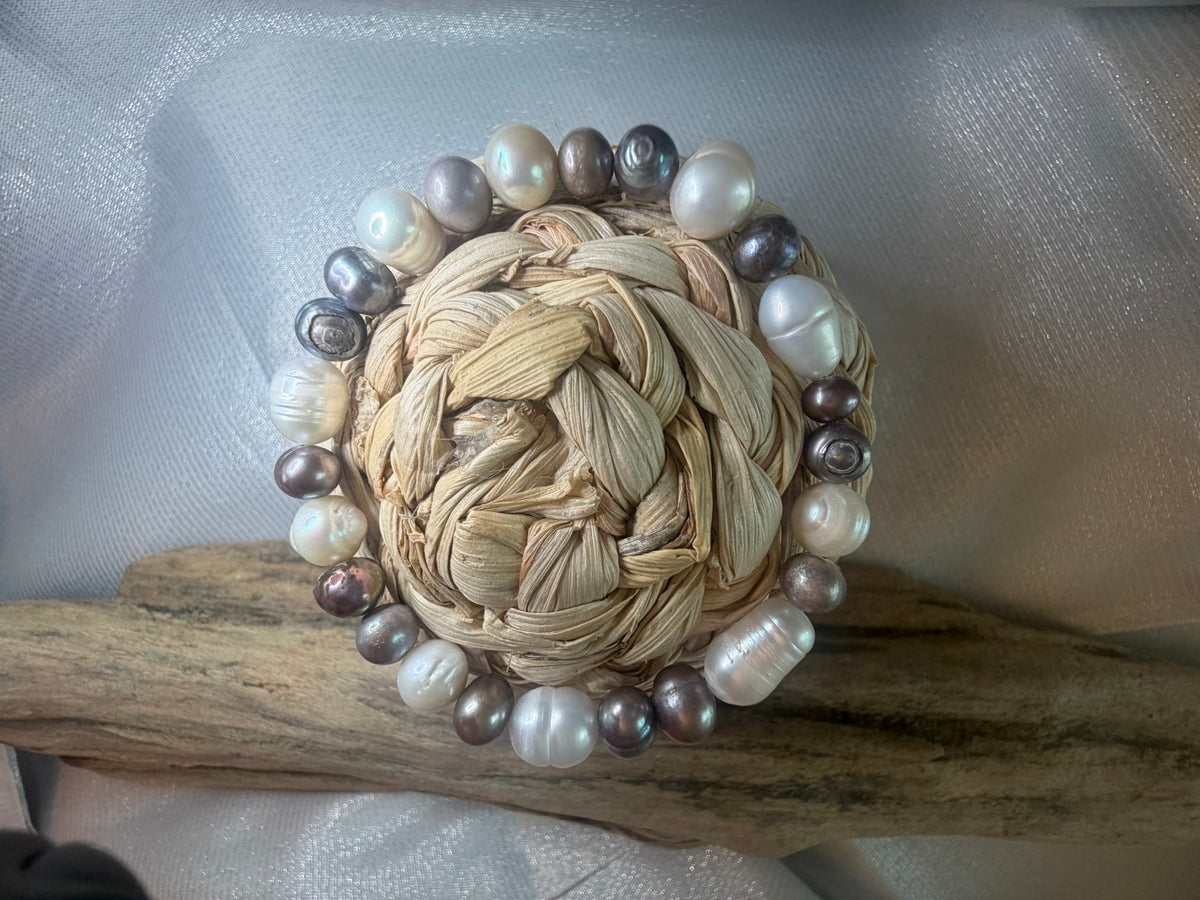 White and Grey Freshwater Pearl Bracelet
