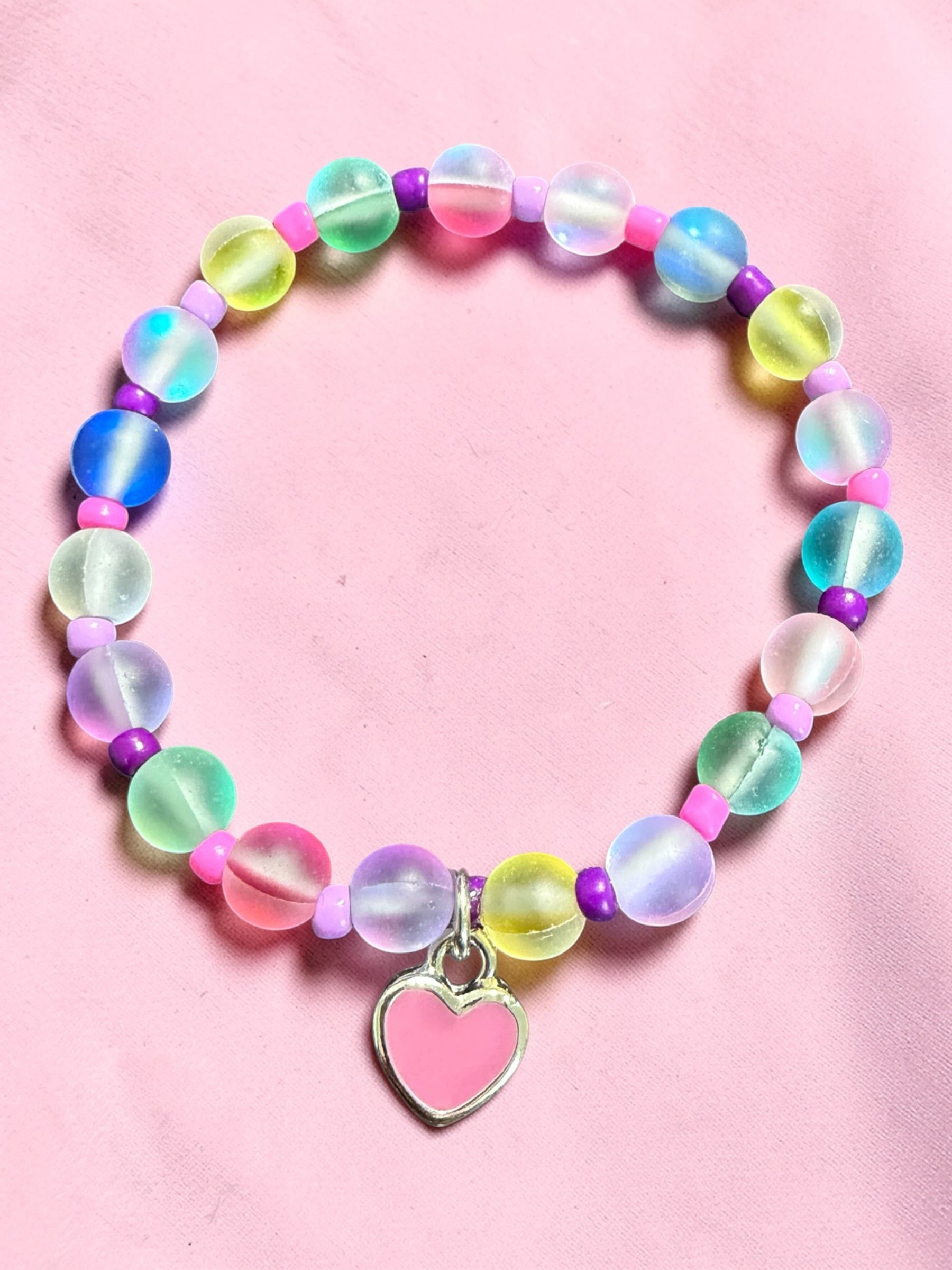 Glow Bracelet with Pink Heart